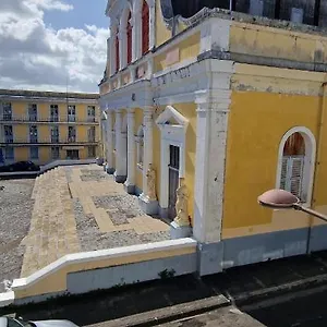 Front Cathédrale à Pitre Pointe-à-Pitre